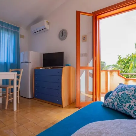 Sun & Sea, Holidays Holiday home