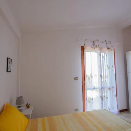 Tatil Evi Sun & Sea, Holidays